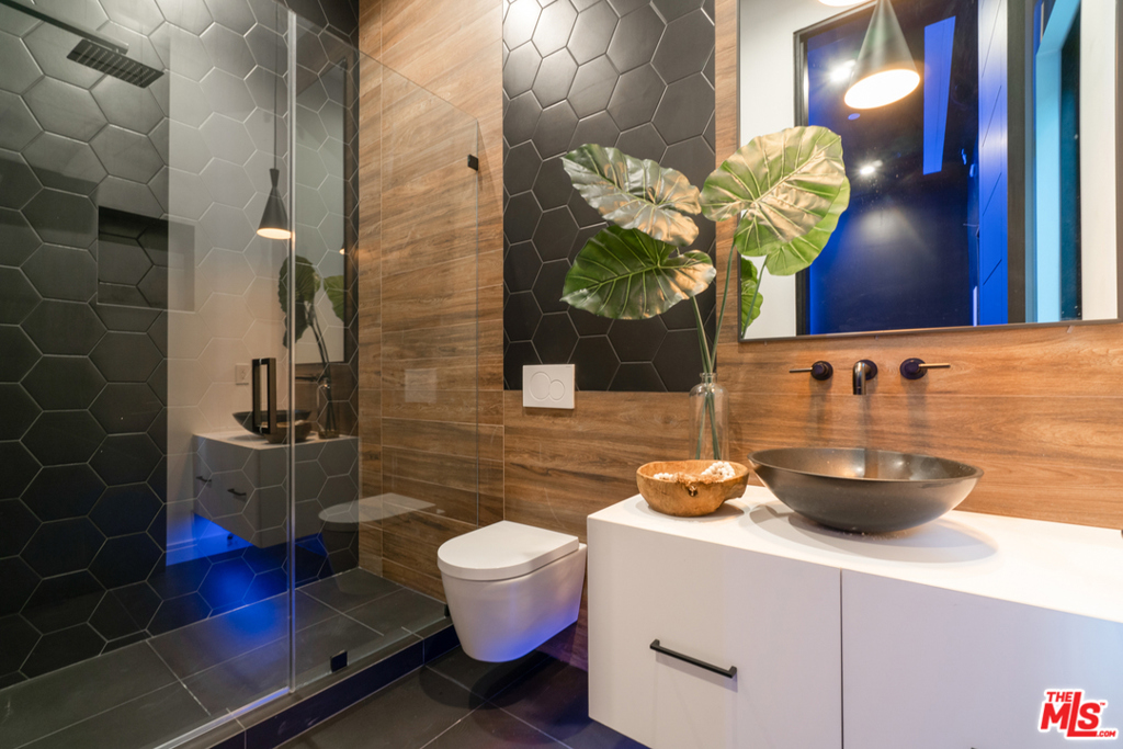 Bel Air - Residential