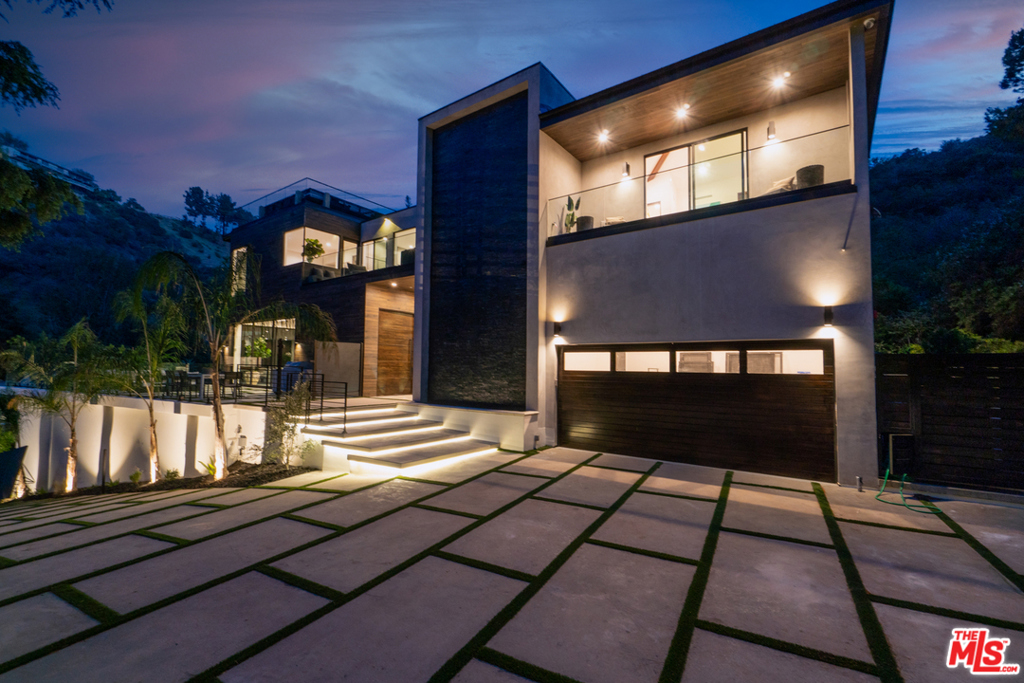 Bel Air - Residential