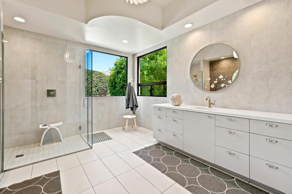 36386 Dali Drive
