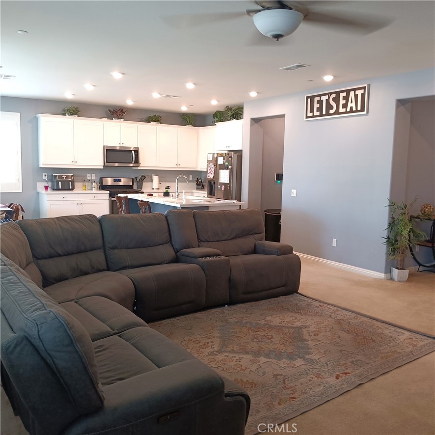 12342 Del Sur Street