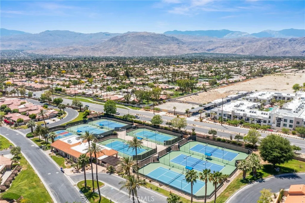 Palm Desert, California 92260, United States, 2 Bedrooms Bedrooms, ,2 BathroomsBathrooms,Residential,Active,248270