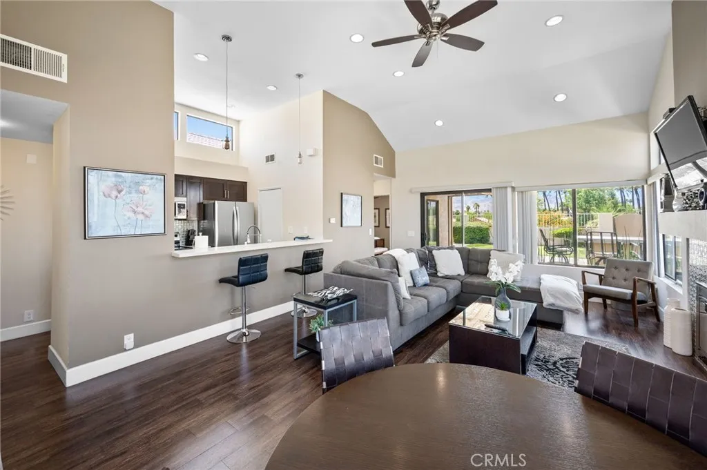 Palm Desert, California 92260, United States, 2 Bedrooms Bedrooms, ,2 BathroomsBathrooms,Residential,Active,248270