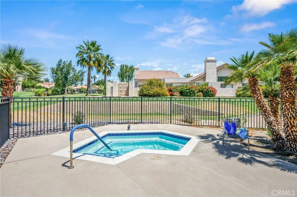 Palm Desert, California 92260, United States, 2 Bedrooms Bedrooms, ,2 BathroomsBathrooms,Residential,Active,248270