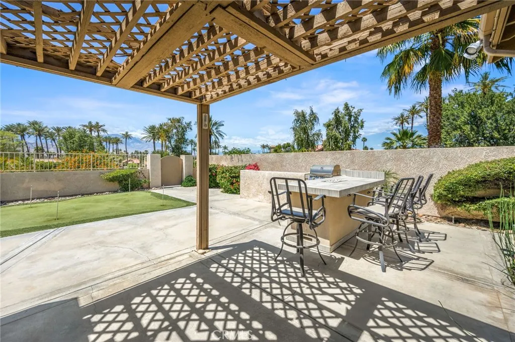 Palm Desert, California 92260, United States, 2 Bedrooms Bedrooms, ,2 BathroomsBathrooms,Residential,Active,248270