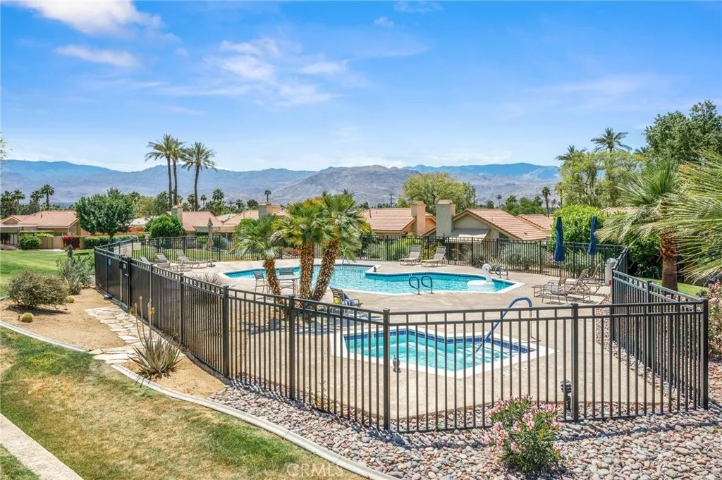 Palm Desert, California 92260, United States, 2 Bedrooms Bedrooms, ,2 BathroomsBathrooms,Residential,Active,248270