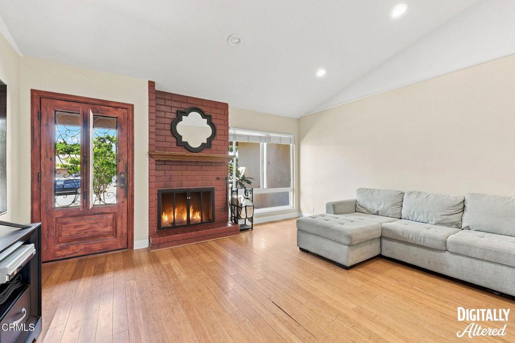 828 Burlington Avenue