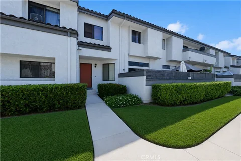 32 Brownfield Lane, Pomona, CA 91766 - MLS#: AR26183121