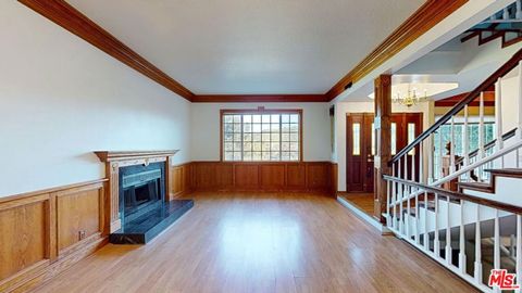 Photo of 4339 Alhama Drive, Woodland Hills, CA 91364 (MLS # 26647545)