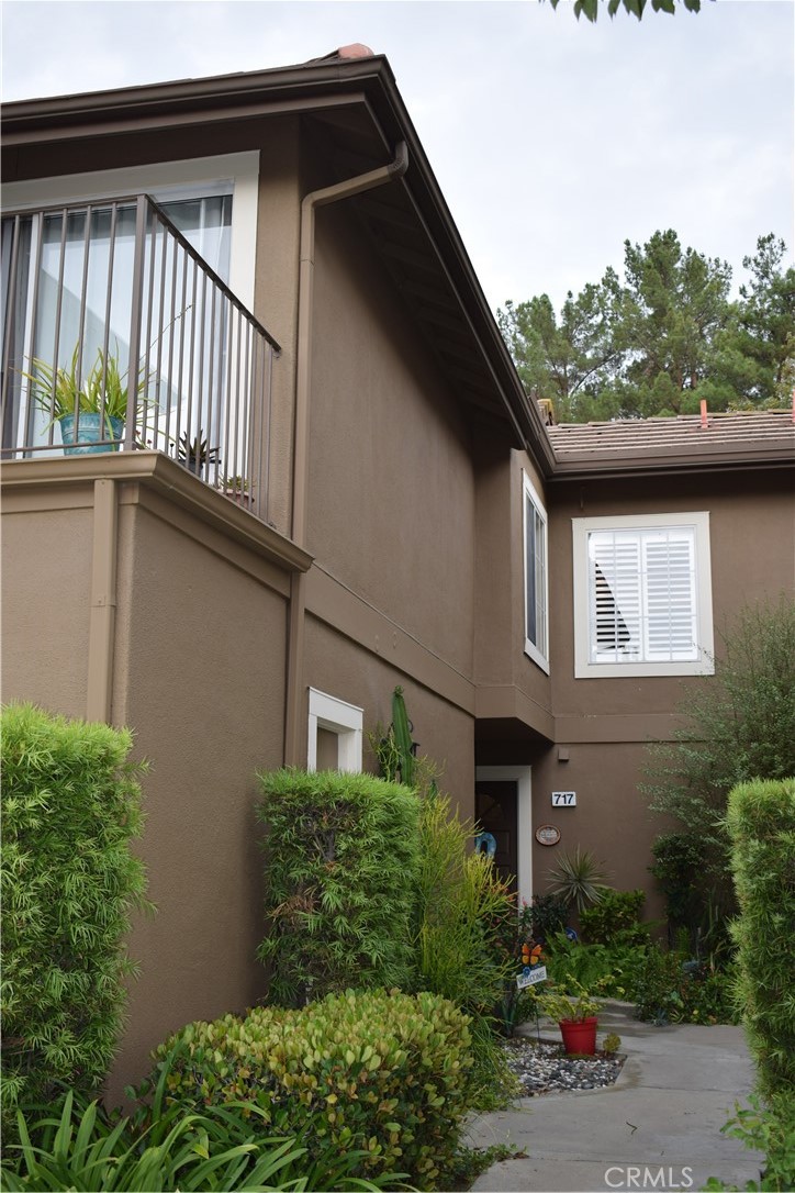 717 S.Glenhurst Drive