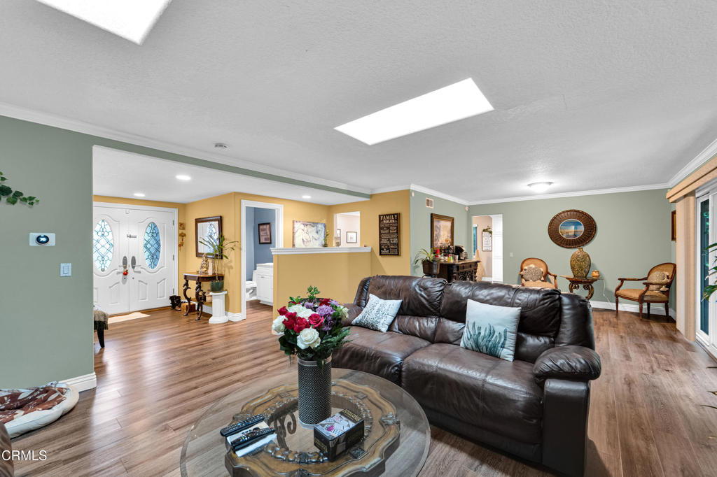 219 Castilian Avenue