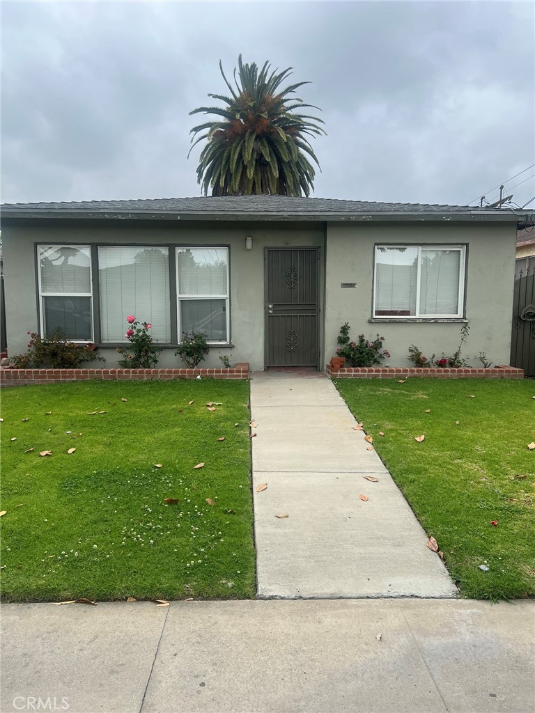 3715 W 111th Place