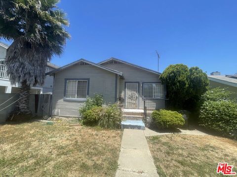 Photo of 1681 251st Street, Harbor City, CA 90710 (MLS # 26827657)