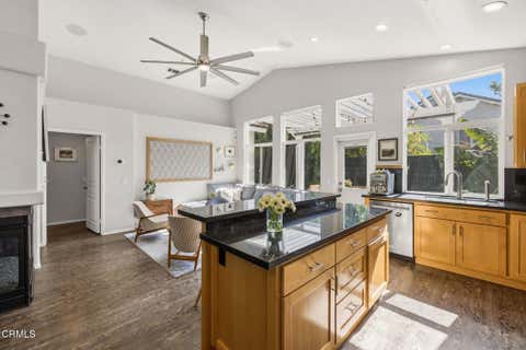 Tiny photo for 795 Livingston Avenue, Ventura, CA 93003 (MLS # V1-37331)