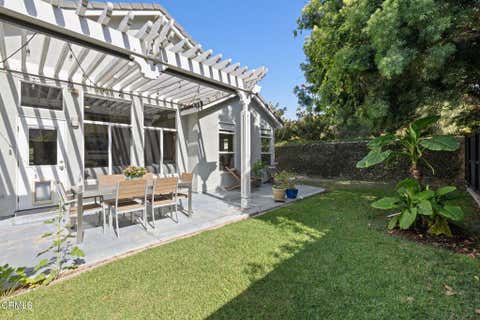 Tiny photo for 795 Livingston Avenue, Ventura, CA 93003 (MLS # V1-37331)