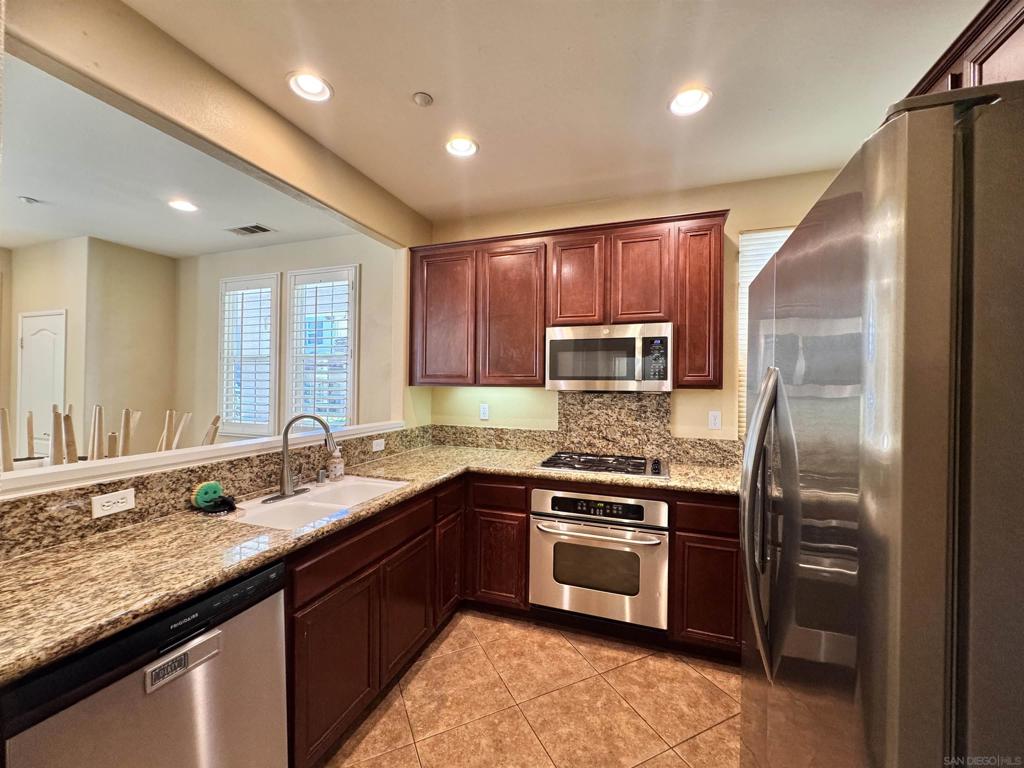 Rancho Bernardo - Residential Lease