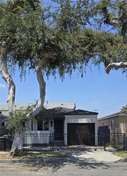 Photo of 11667 Elm ST, Lynwood, CA 90262 (MLS # DW26150254)