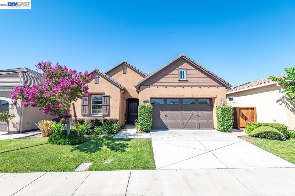1033 Malbec Ln