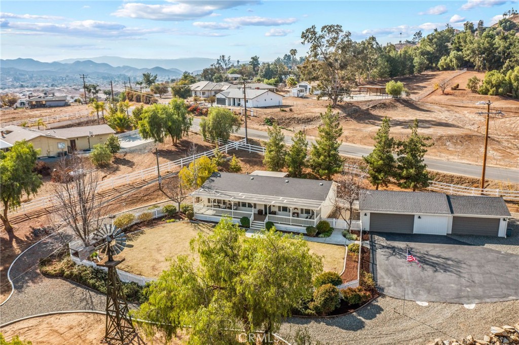 24765 Las Flores Drive