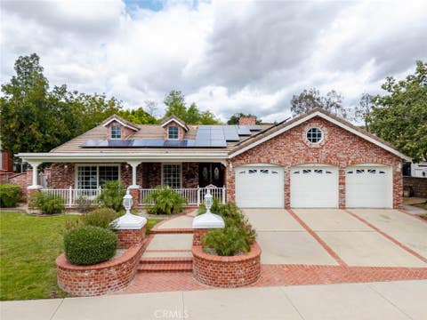 Photo of 21355 Candice Place, Chatsworth, CA 91311 (MLS # SR26095008)