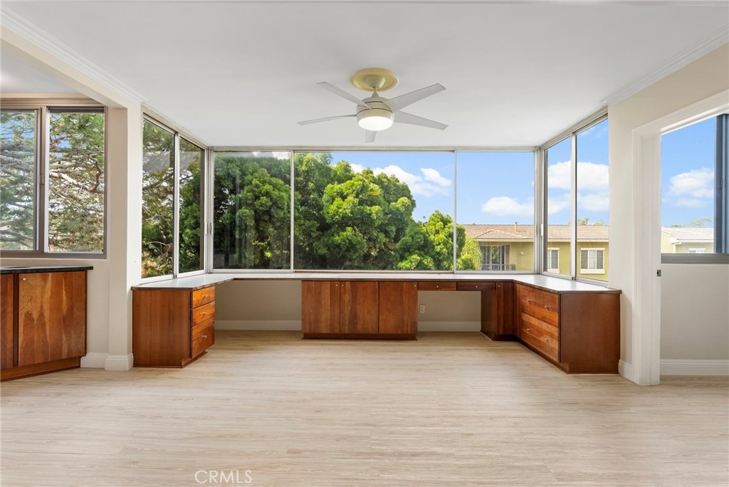 8701 Delgany ave 110