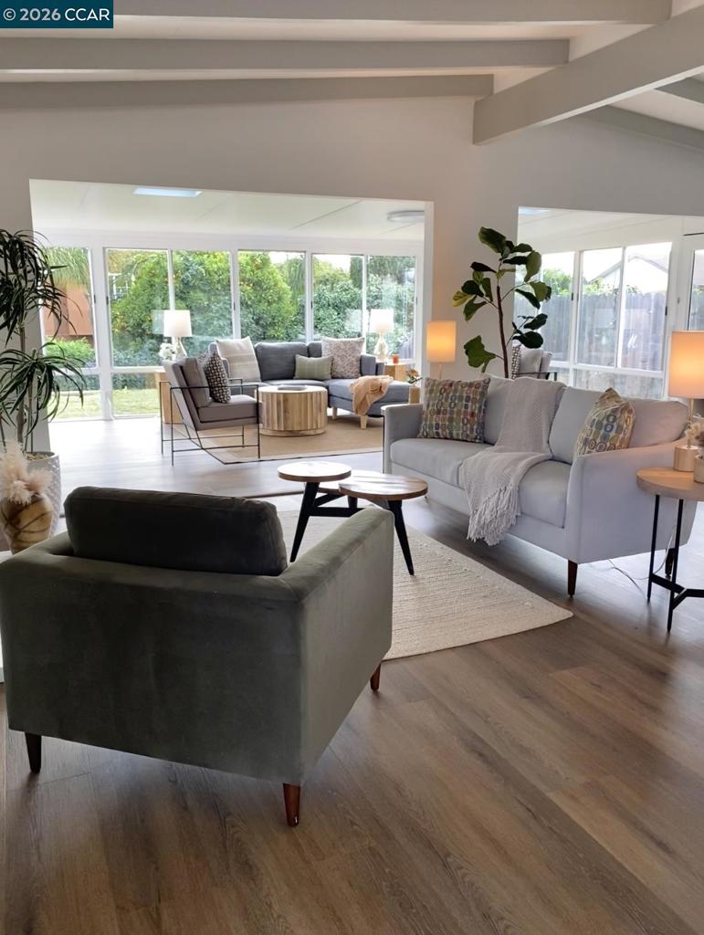 1232 1232 Stanton Ave.