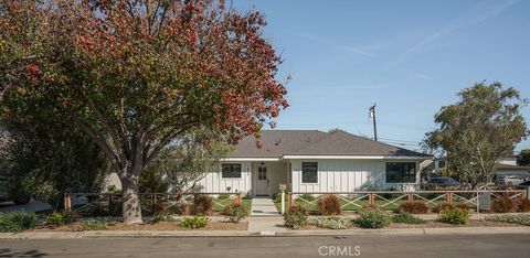 2820 Stromboli Costa Mesa CA 92626