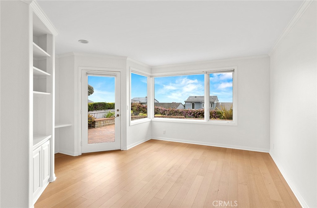 Townhomes-Seaterrace (N.S.) (NST) - Residential Lease