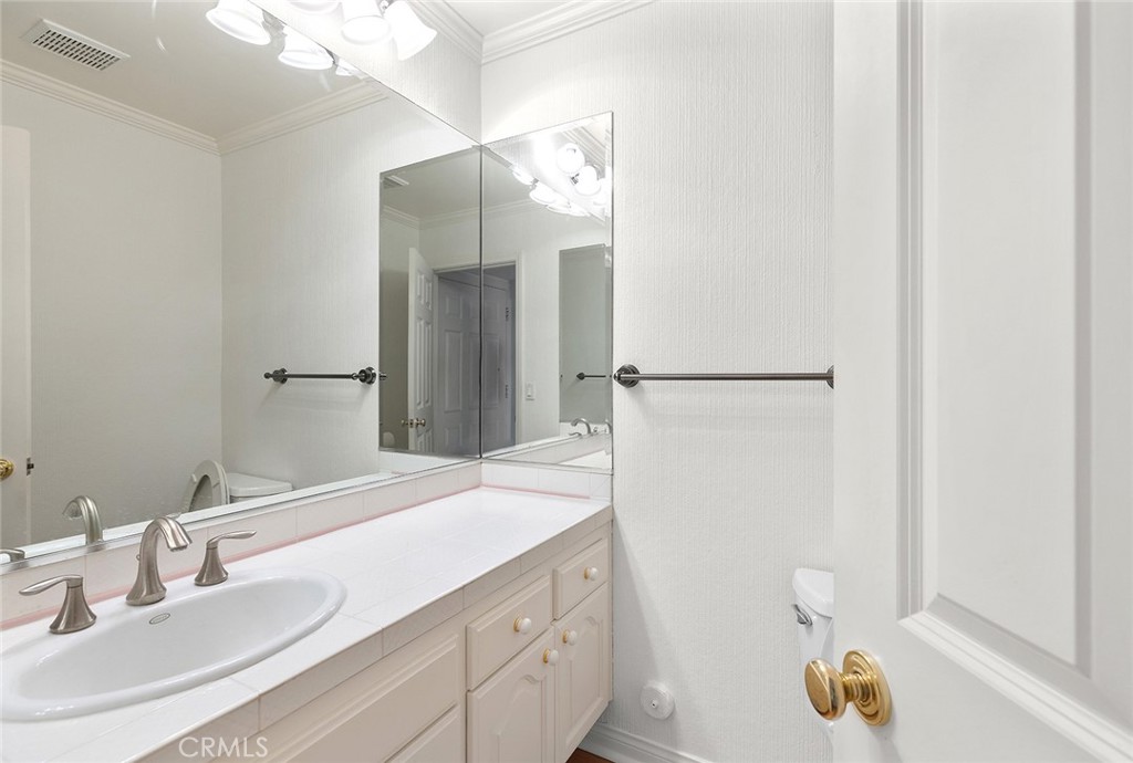 Townhomes-Seaterrace (N.S.) (NST) - Residential Lease