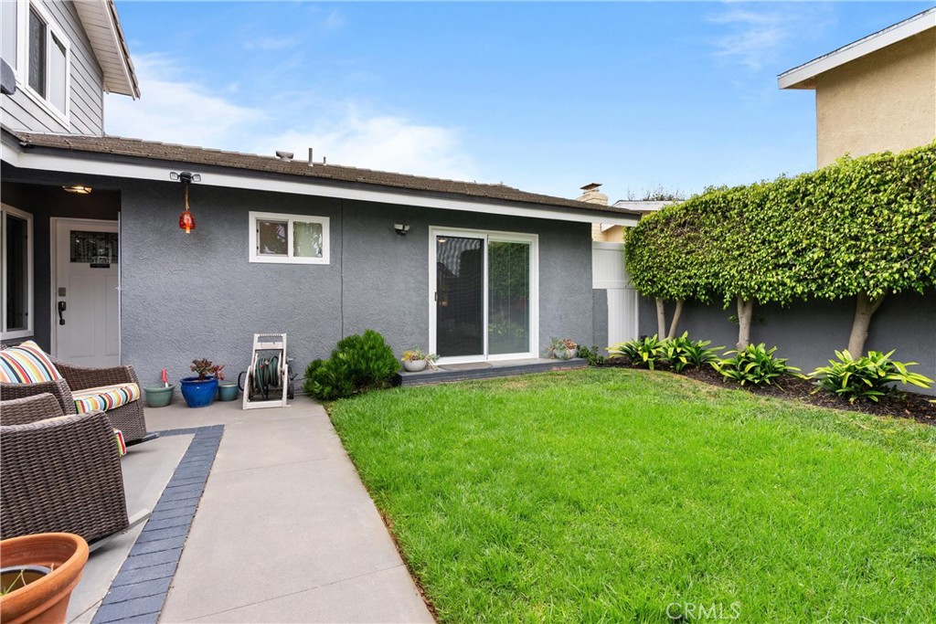 Properties 4 16680 Cedar Circle