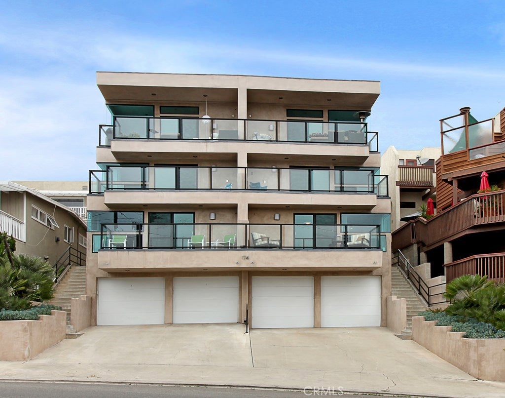 174 Cliff Drive B