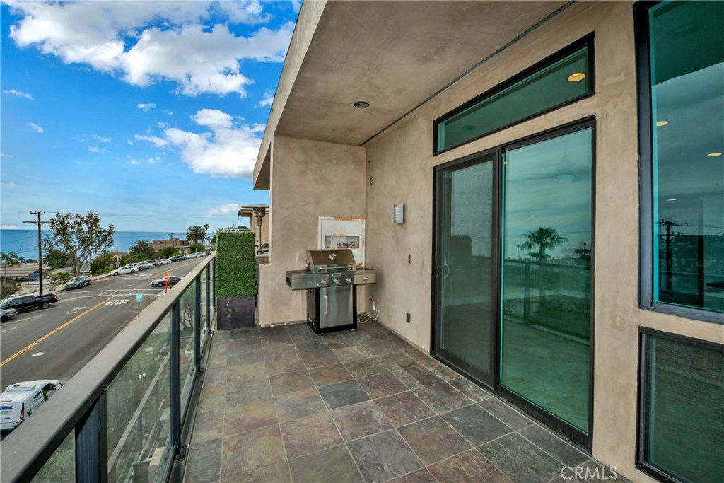 174 Cliff Drive B