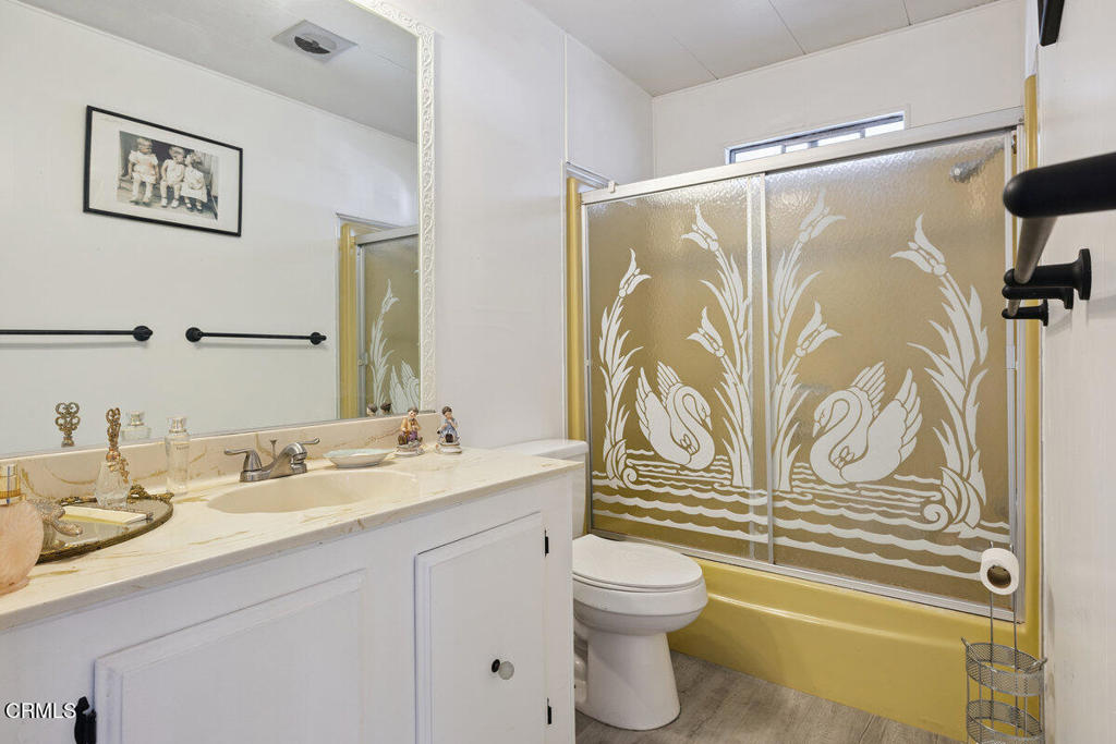 Simi Country Estates.-243 - Manufactured In Park