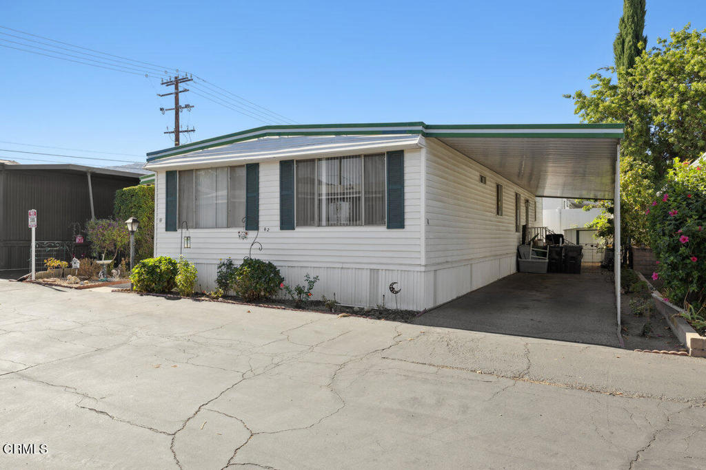 Simi Country Estates.-243 - Manufactured In Park