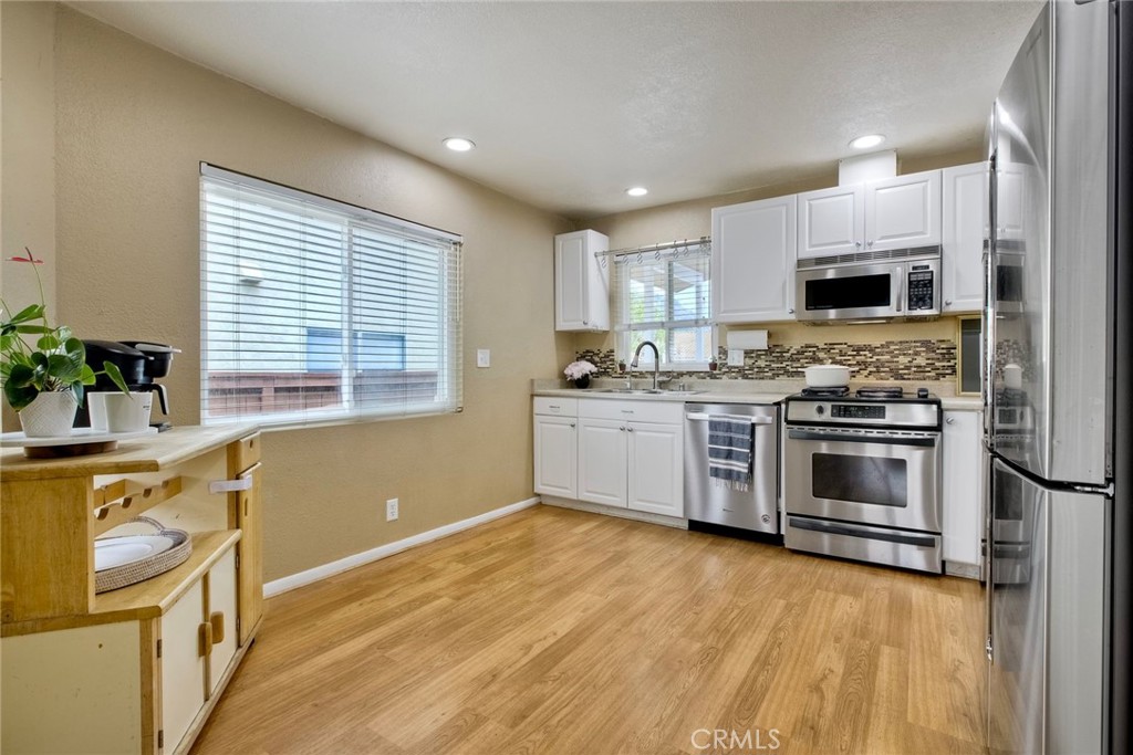 4826 Lake Park Place