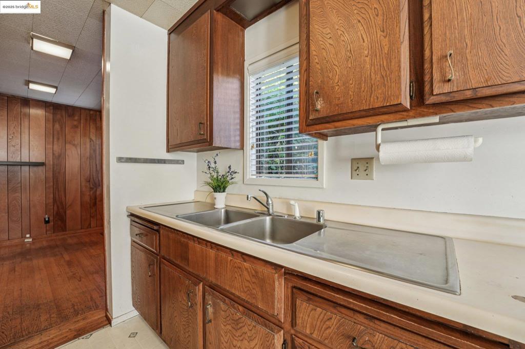 FAT APPLES - Residential