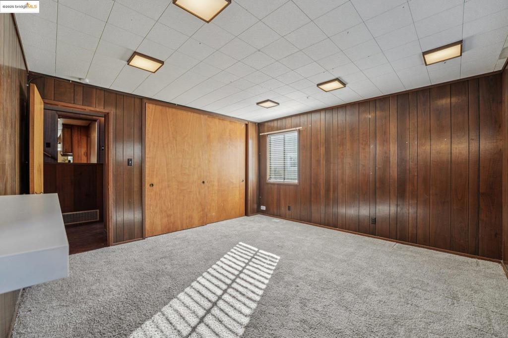 FAT APPLES - Residential