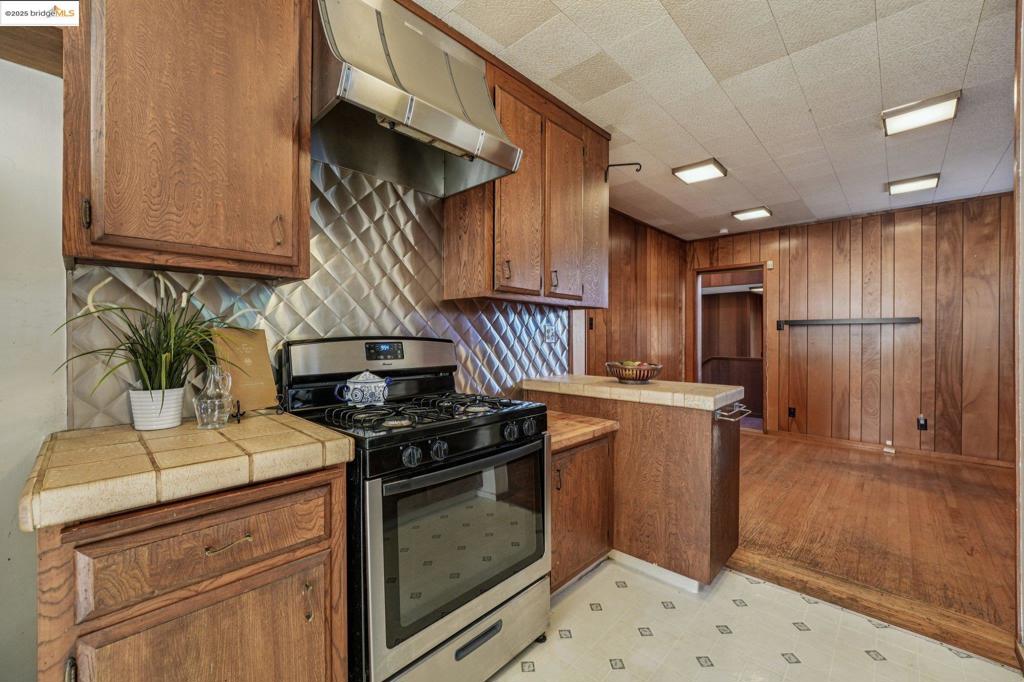 FAT APPLES - Residential