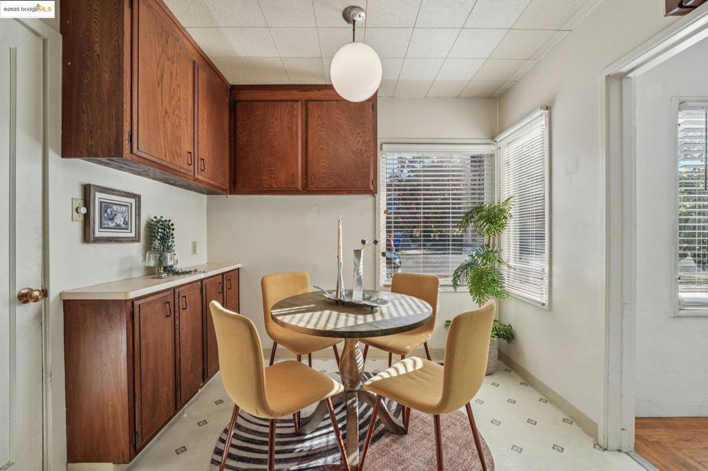 FAT APPLES - Residential