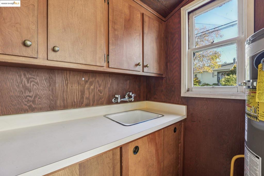 FAT APPLES - Residential