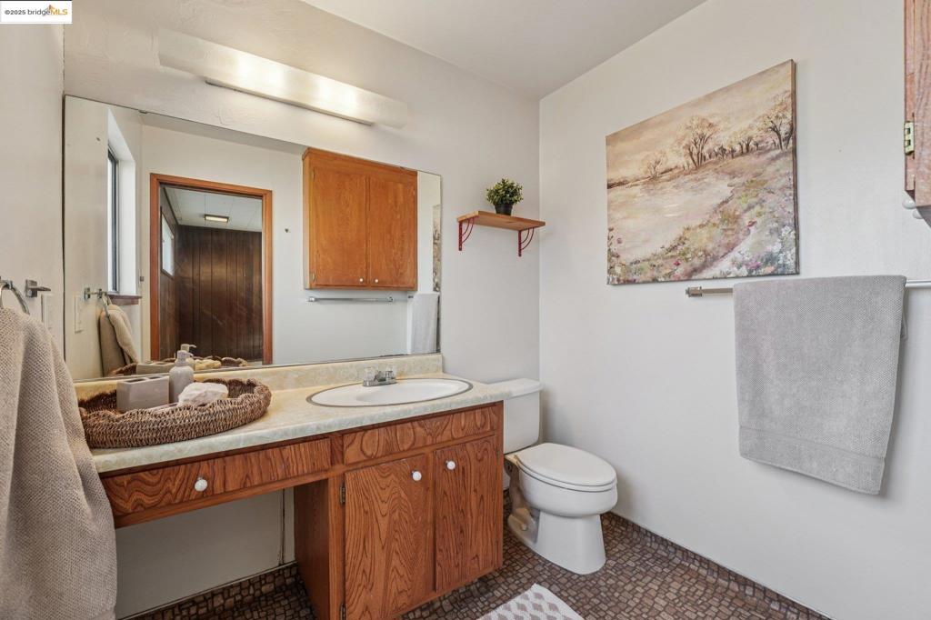 FAT APPLES - Residential