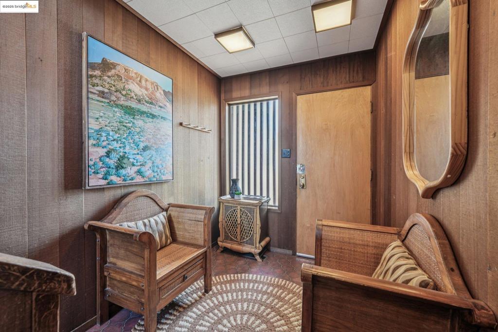 FAT APPLES - Residential