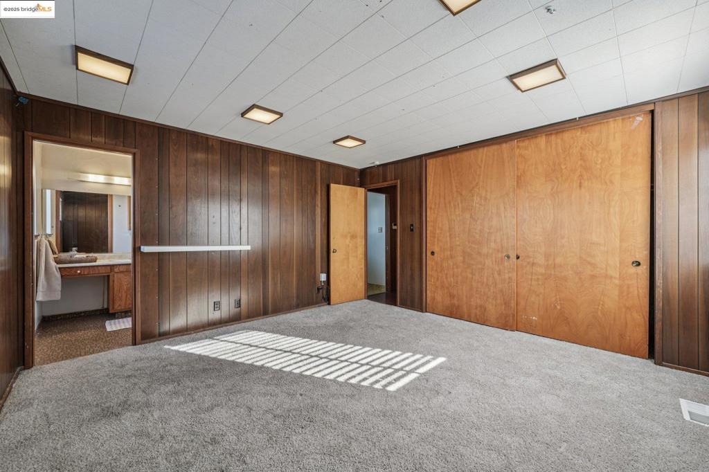 FAT APPLES - Residential