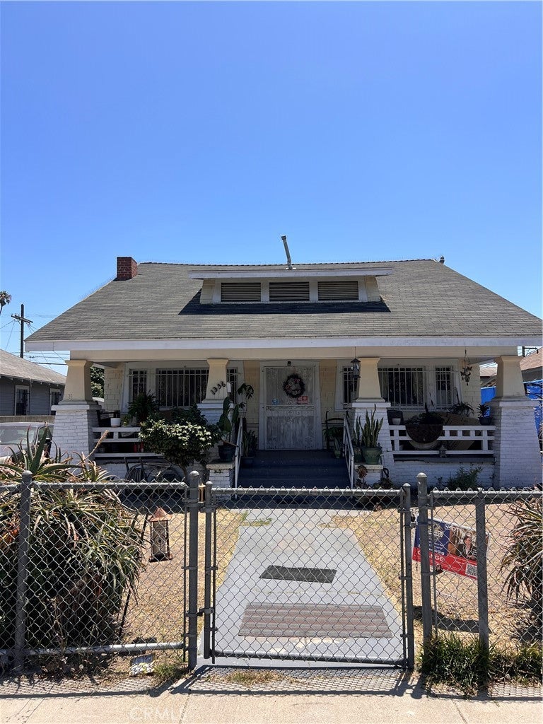 1336 W 46th ST