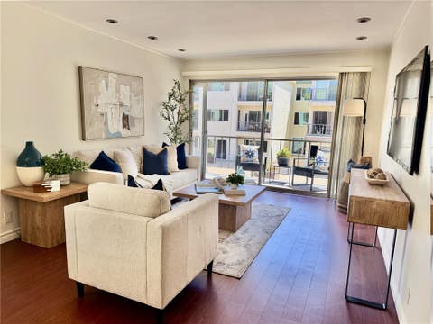 Photo of 1600 Ardmore AVE #229, Hermosa Beach, CA 90254 (MLS # SB26186654)