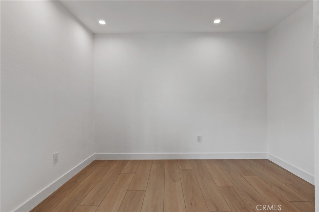 MacArthur Village (MAVL) - Residential