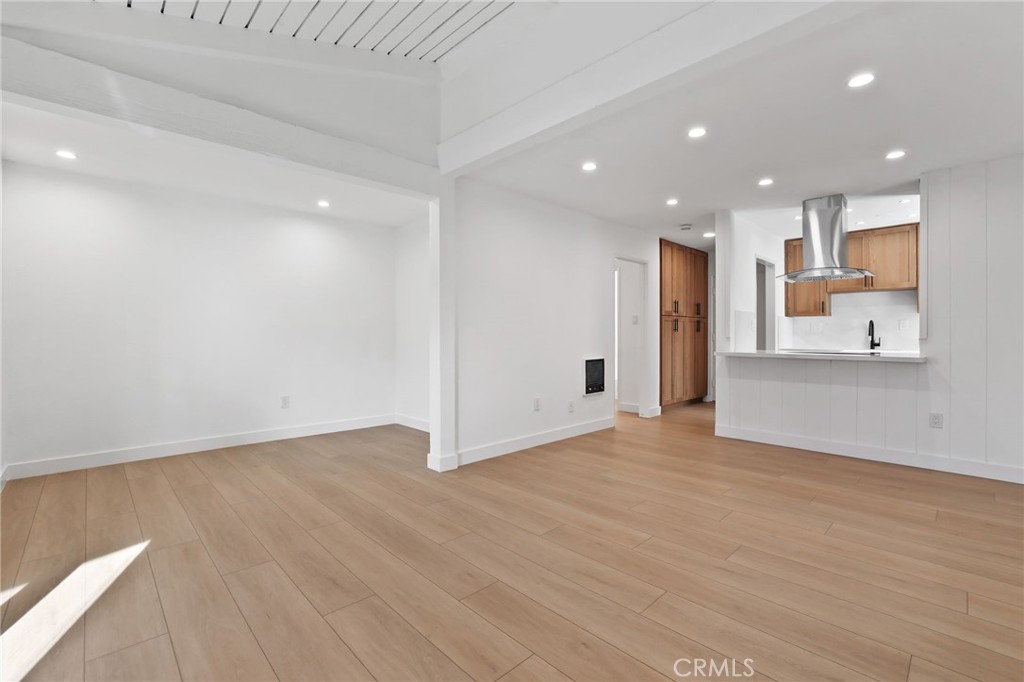 MacArthur Village (MAVL) - Residential