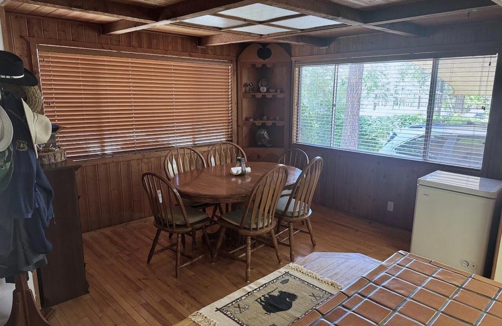 Thomas Mountain - Residential