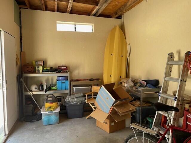 Thomas Mountain - Residential