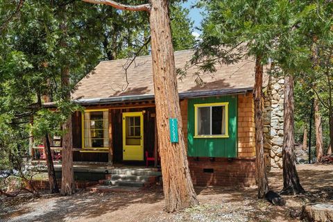 Photo of 55280 Circle Way, Idyllwild, CA 92549 (MLS # 219146445DA)