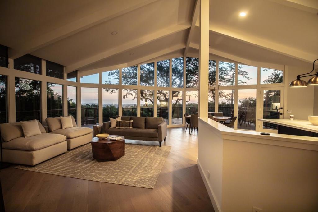 250 Hardwick Road